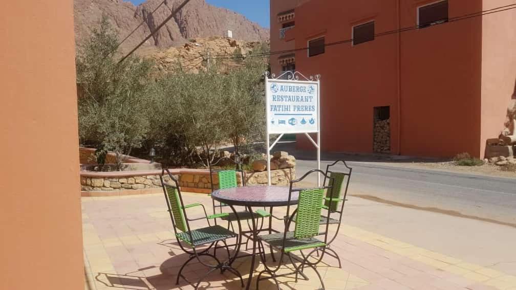 Auberge Restaurant Fatihi Freres Tinghir Esterno foto